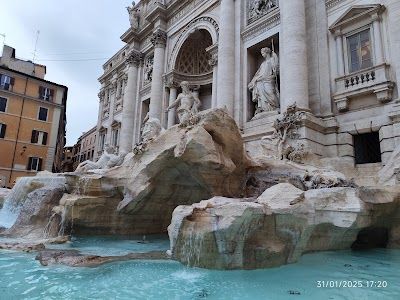 Trevi Fountain