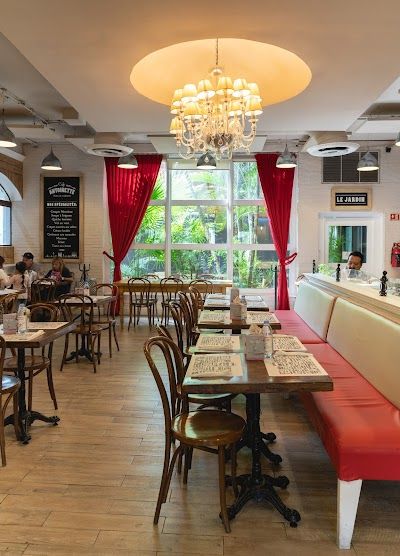 Café Antoinette - Puerto Cancún