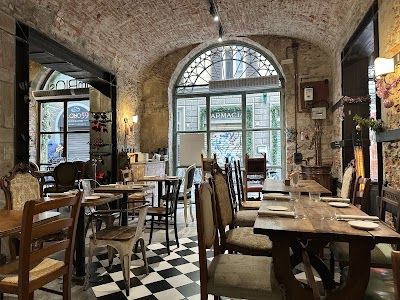 SimBIOsi Organic Cafe &Lovely Bistro