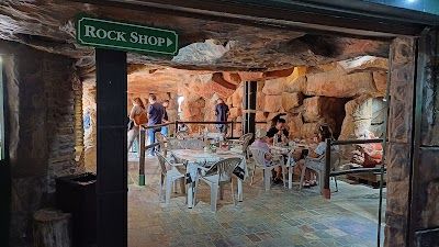 Scratch Patch Mineral World and cave golf