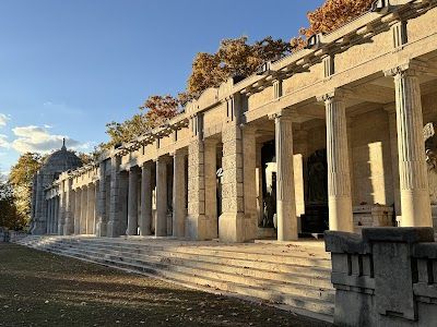Fiumei Road Graveyard
