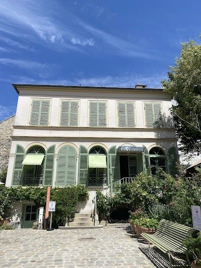 Museum of Romantic Life