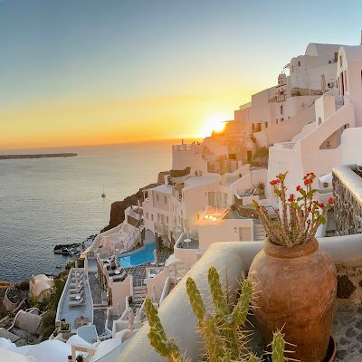 Oia Mare Villas
