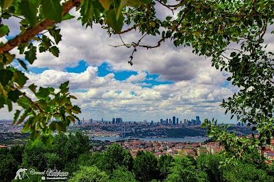 Çamlıca Tepesi yolu