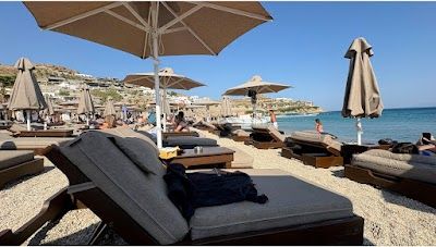 Tropicana Beach Bar - Restaurant