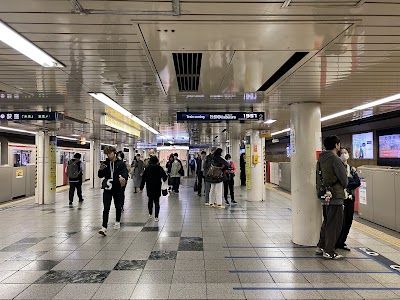 Shinjuku-sanchome Station
