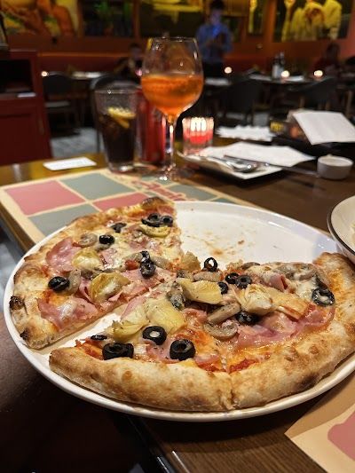 Annie's Italian Restaurant