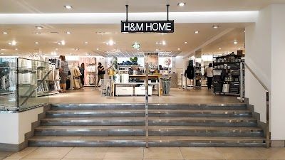 H&M